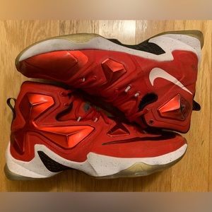 Nike LeBron XIII 13 Basketball Sneakers 2015 Fire Red 807219-610 Men's Size 13